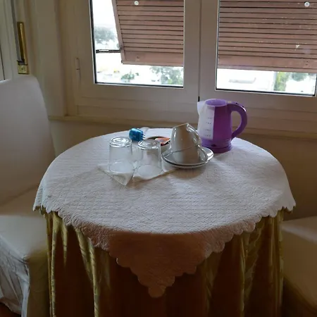 Hotel Domitilla 3*
