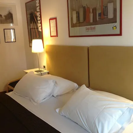 Domitilla Hotel 3*